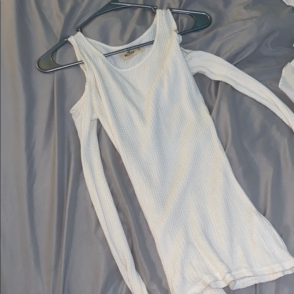 Hollister longsleeve cream top